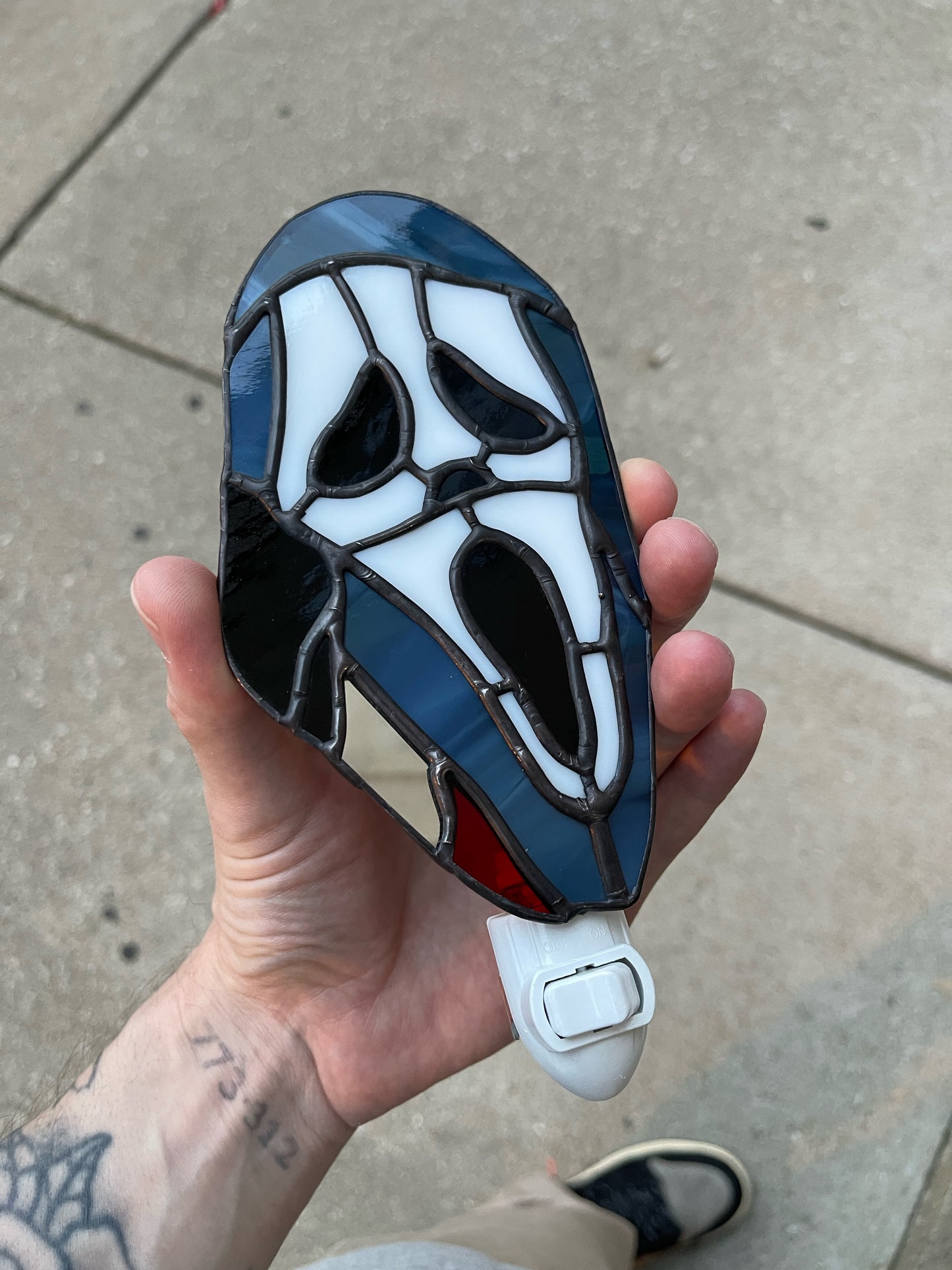 Stained Glass Scream Mask Night Light
